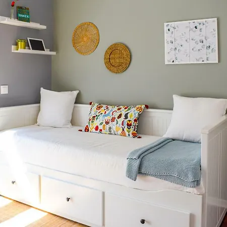 Sky View 3br + Near Airport + Free Parking Apartmán Lisboa