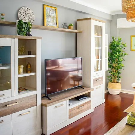 Sky View 3br + Near Airport + Free Parking 公寓